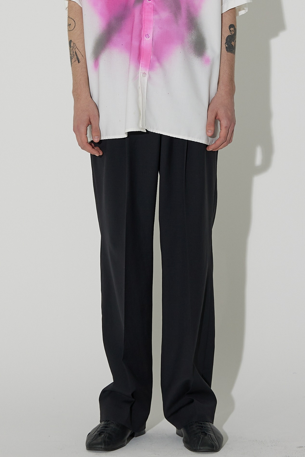Two Tuck Long Wide Trousers(Italy wool)(Black)
